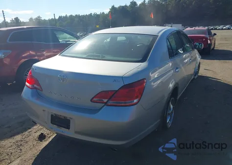 2006 Toyota Avalon Xl z USA, uszkodzony, nr VIN 4T1BK36B76U092816